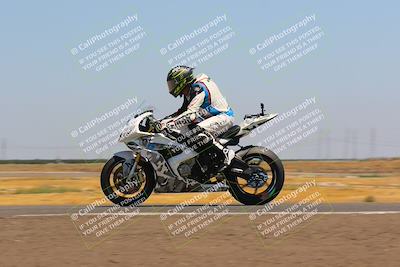 media/Aug-11-2023-CRA (Fri) [[7d2b09f7fc]]/D Group/Session 3 (Wheelie Bump)/